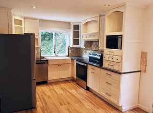 898 Bonita Dr #A, Aptos, CA 95003