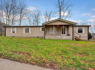 1908 Middle Leesville Rd, Bedford, IN 47421