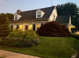 620 E 4th St, Boyertown, PA 19512