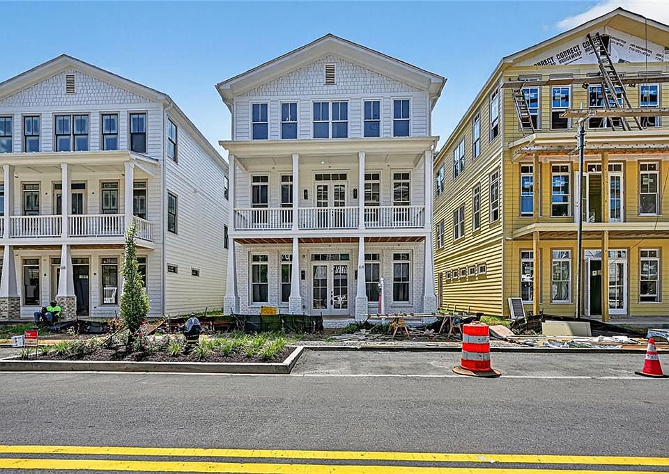 1st image of 64 Linton St