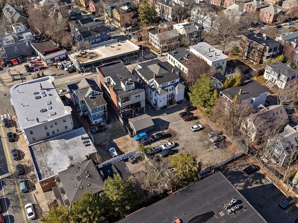 148 Huron Ave, Cambridge, MA 02138