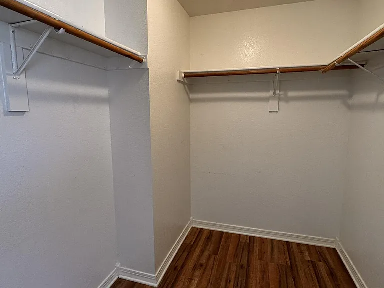 659 Frances Dr — Photo 9