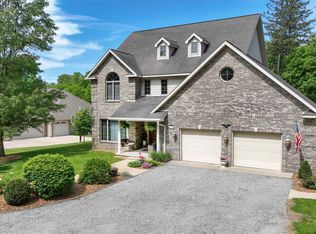 1196 N Hinterland Ct, Monticello, IN 47960