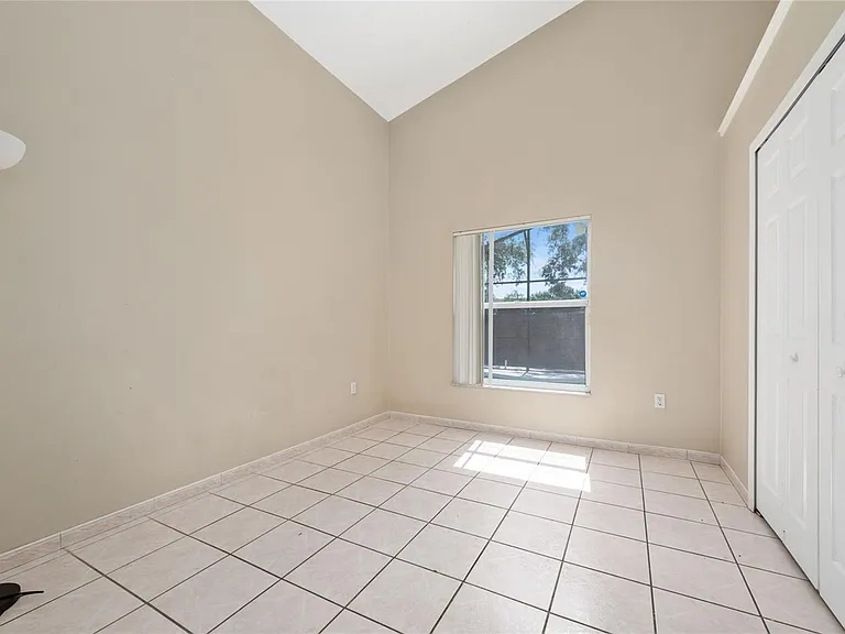 12868 Gettysburg Cir — Photo 24