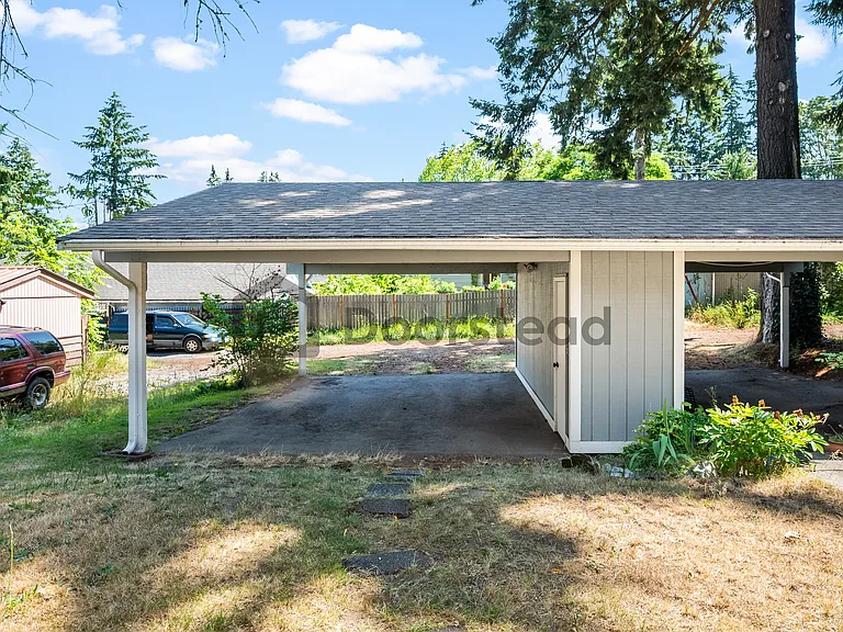15824 9th Ave SW — Photo 12