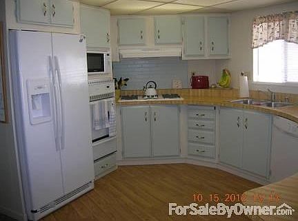 3rd image of 200 N El Camino Real Space 433