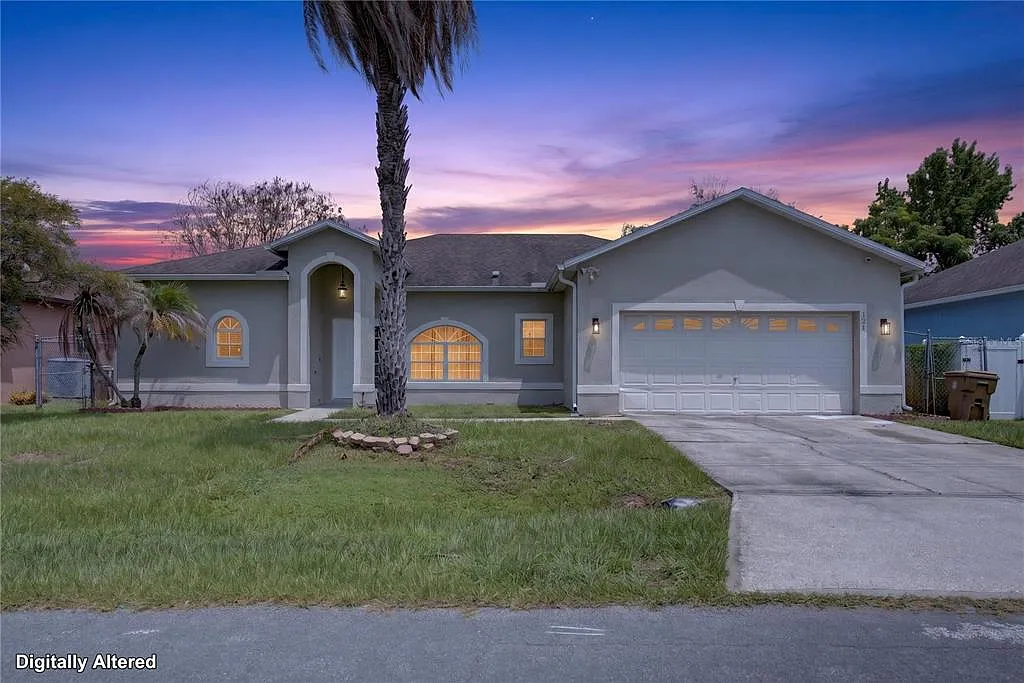 4 bed, 2.0 bath, 1752 sqft, $2,200 — Photo 1