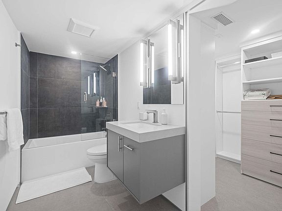 5th image of 5200 N Flagler Dr APT 2301