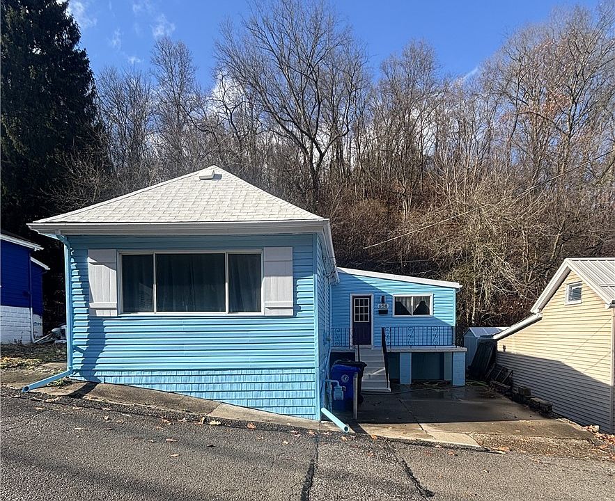 1st image of 658 14th Street Ext