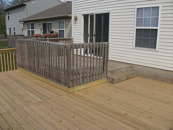 3rd image of 8409 Country Creek Dr