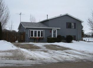 5 Durango Dr, Burlington, ND 58722