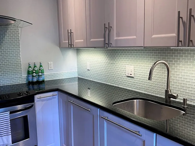 601 Acorn Ct — Photo 13