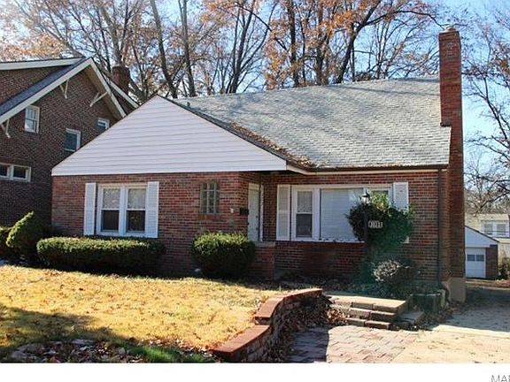 2nd image of 3033 Arlmont Dr