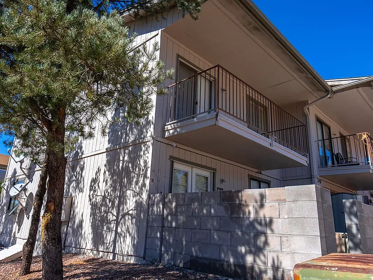 Payson's BEST location ... close to everything!! — Photo 7