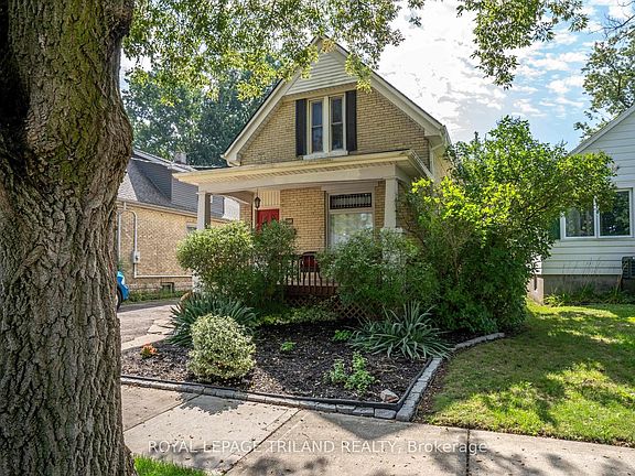 4th image of 411 Salisbury St