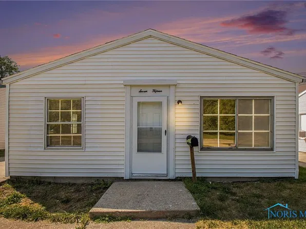 715 Reineck Dr, Toledo, OH 43605