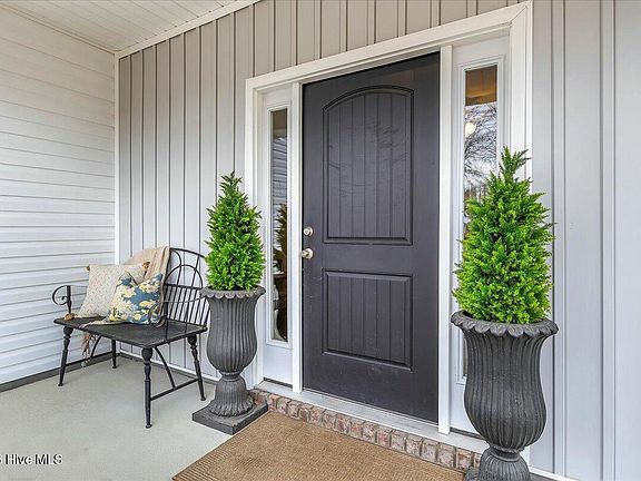 3rd image of 7177 Old Stump Drive SE