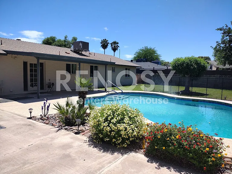 2124 N Lazona Dr — Photo 19