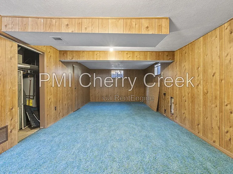 207 S Ursula St — Photo 28