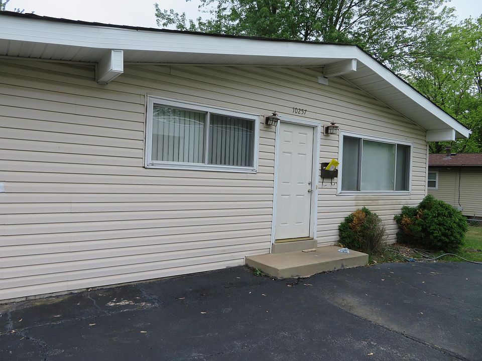1st image of 10257 Clarendon Ave
