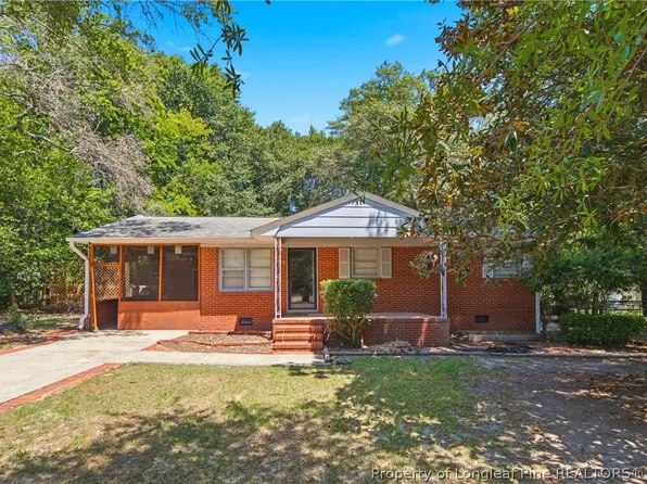 2510 Lone Pine Dr, Fayetteville, NC 28306