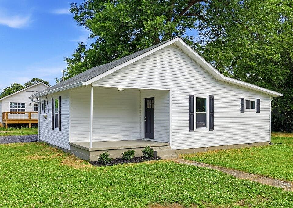 1st image of 2636 N Orchard Knob Ave