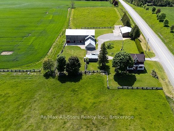 2nd image of 402 Mount Horeb Rd