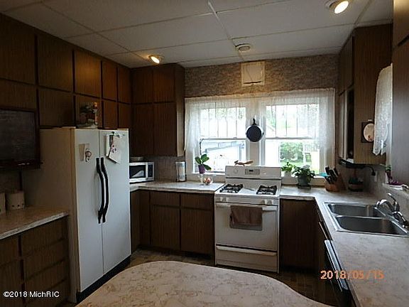 5th image of 510 Wentworth Ave
