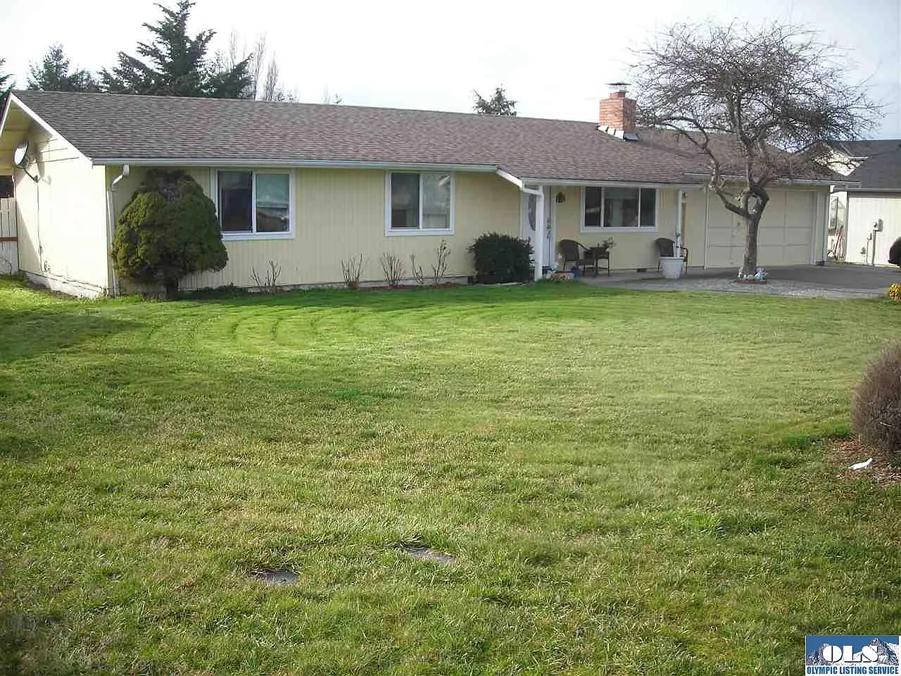 71 Elizabeth Ln photo 1