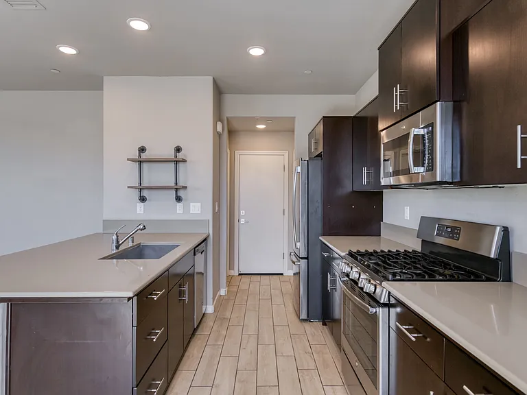 3654 Parkstone Way — Photo 17