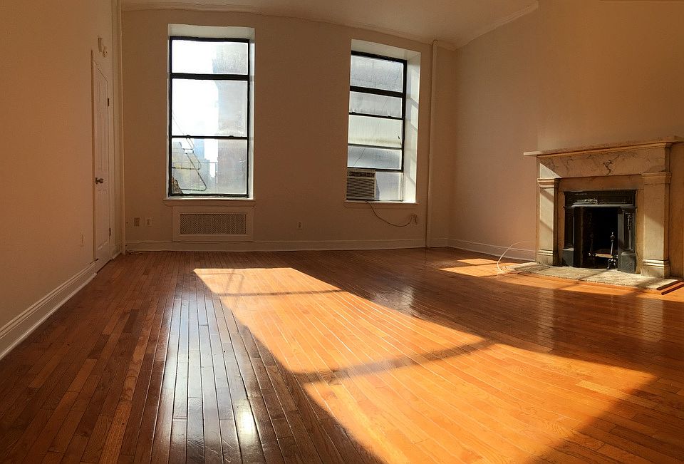 1st image of 33 W 8th St APT 2
