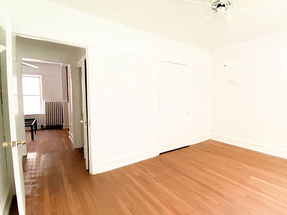 4th image of 683.5 W Wrightwood Ave Unit 1N
