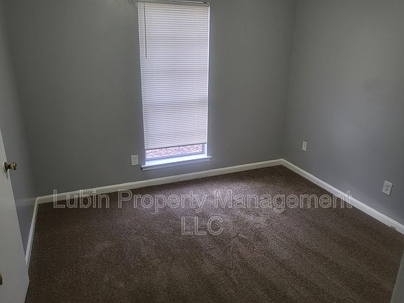 3rd image of 3516 Shemwell Ave