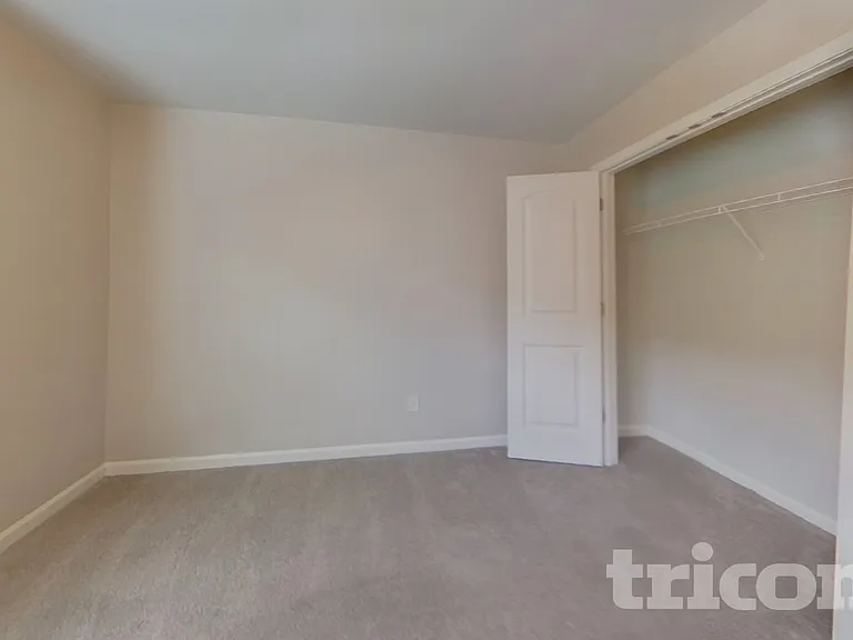 6410 Country Lake Rd — Photo 14