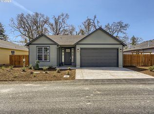 5388 Ezra Ln, Salem, OR 97305