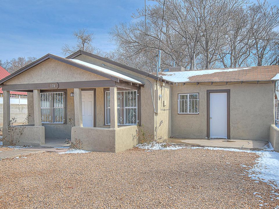 1st image of 174 La Vega Dr SW