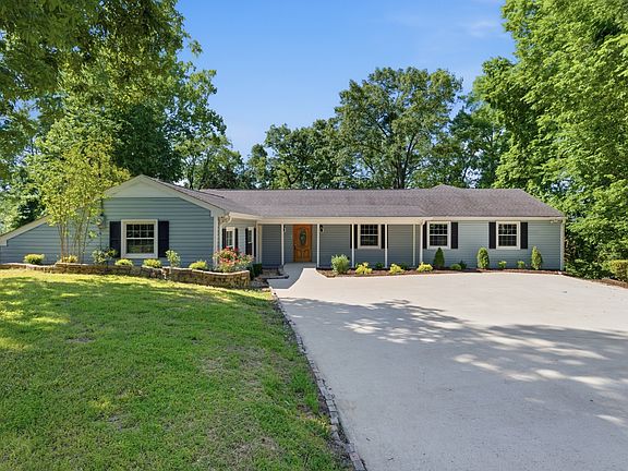 5th image of 721 Stirrup Ct