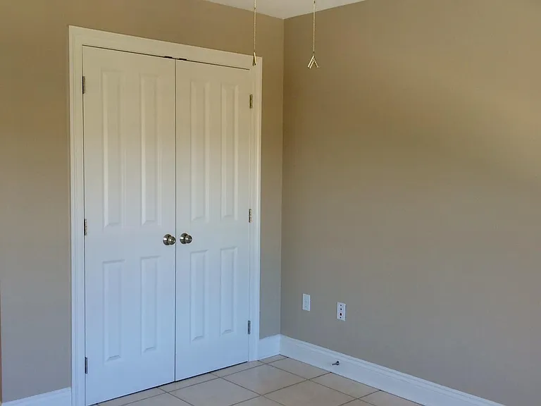 516 Lilleon Ln #3 — Photo 10