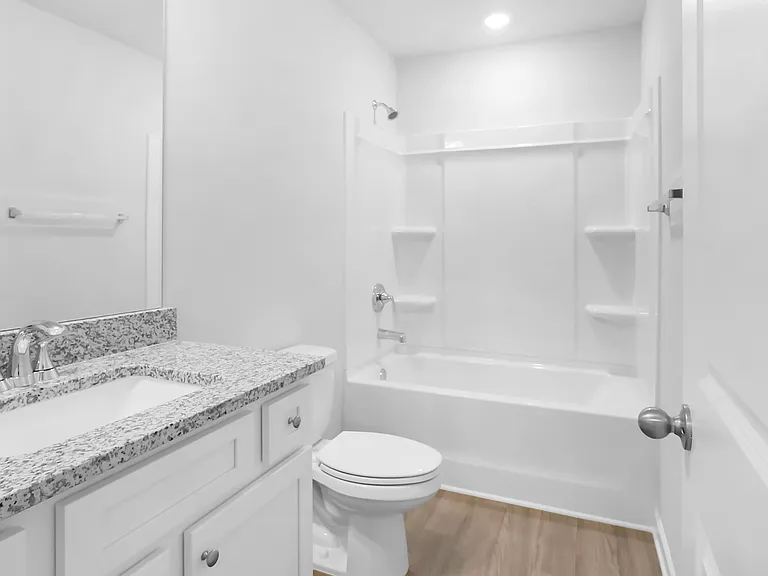 371 Lanier Cir — Photo 17