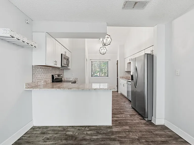 7 Marina Cove Dr — Photo 24