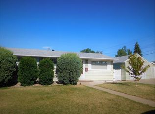 1202 4th Ave NW, Mandan, ND 58554