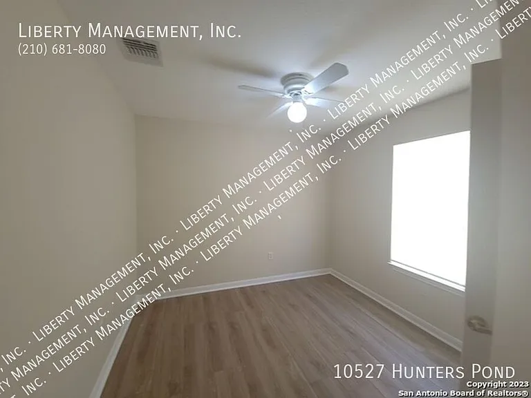 10527 Hunters Pond — Photo 15
