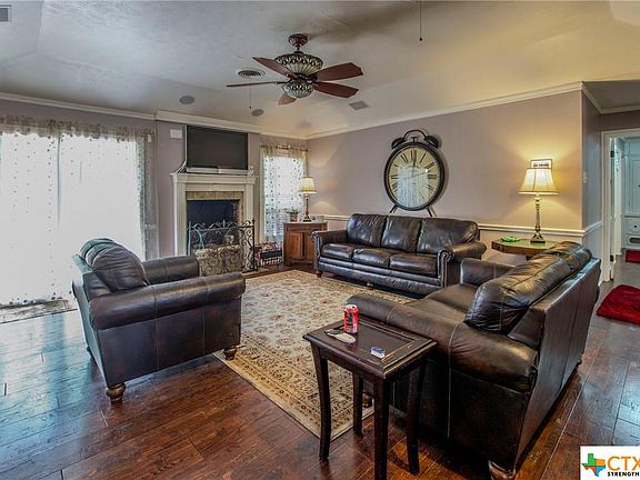 2nd image of 2701 Birdcreek Dr
