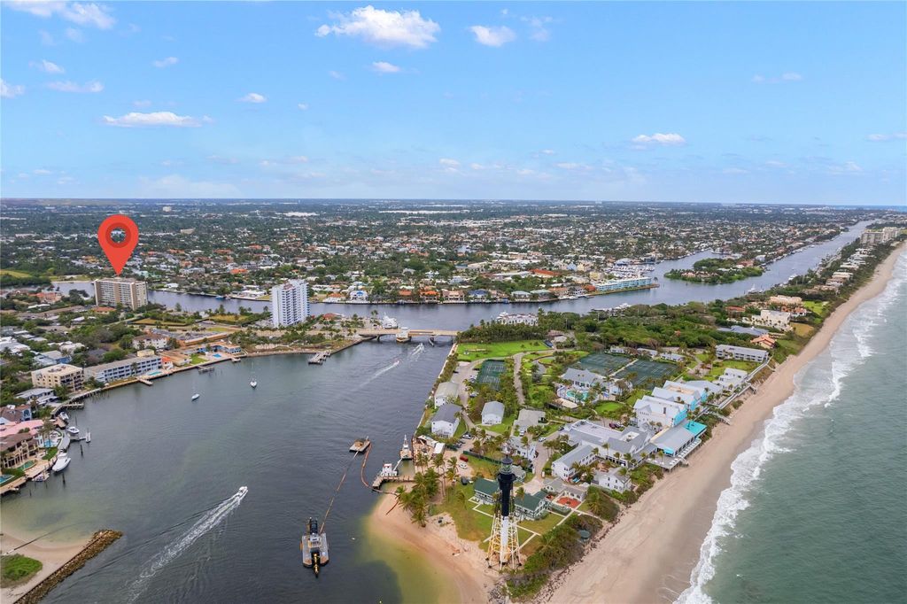 2611 N Riverside Drive #307, photo 4
