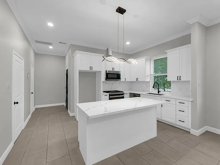 5020 Sayers St #A — Photo 1