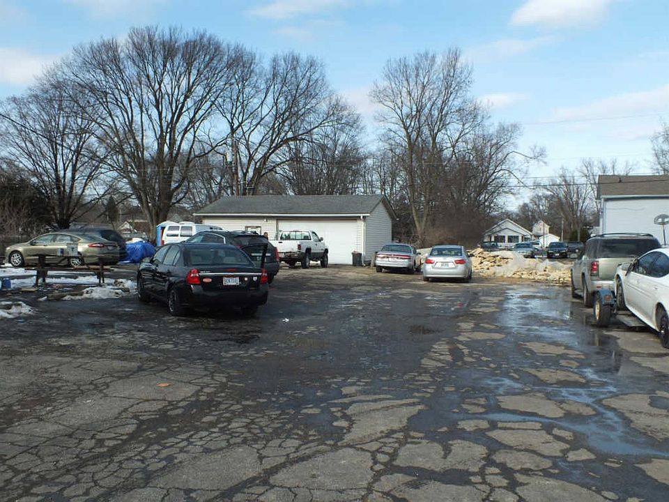 2nd image of 224 Augspurger Ave