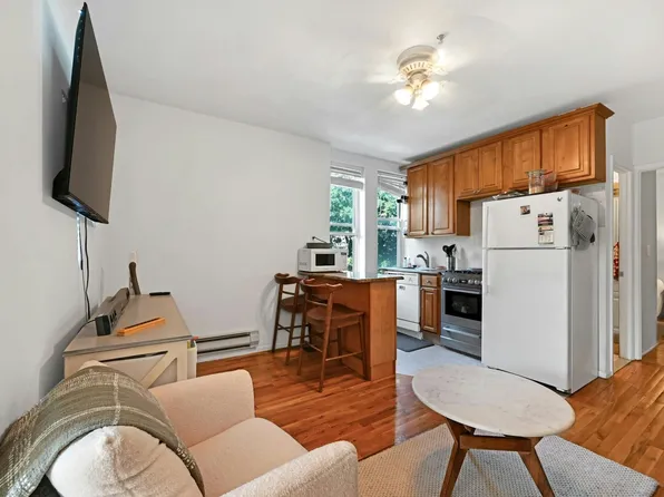 734 Adams Street 4B image 2 of 16