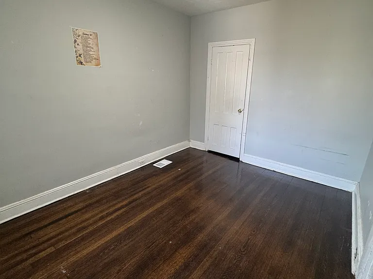 202 Fulton St #2 — Photo 8