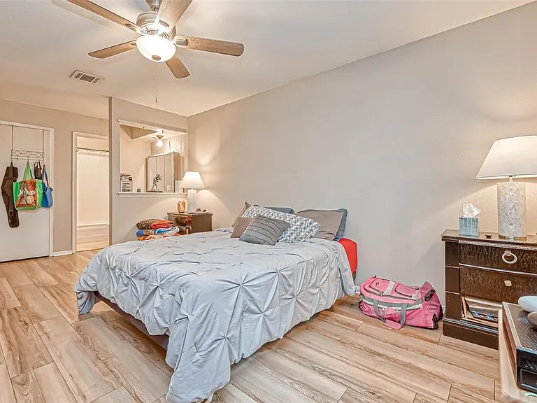 3623 Black Crickett Ct — Photo 45