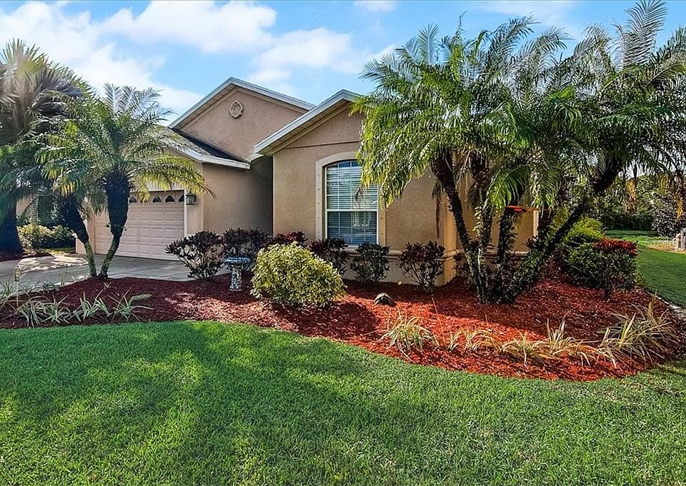 1st image of 1811 Bottlebrush Way